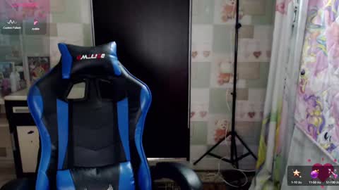 Snapshot of ohnata chatting on March 2025 04:33:02 PM Eve every day Moscow time from 8 am to 16 pm online show from March 2025 04:33:02 PM