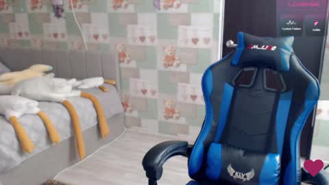 Eve every day Moscow time from 8 am to 16 pm online show from March 2026 05:08:02 AM