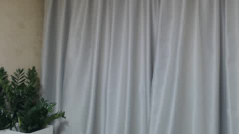 Iren online show from April 2026 05:49:01 AM