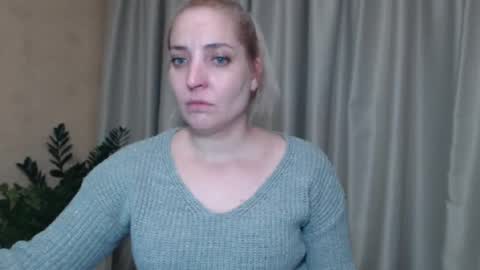 Mari online show from January 2025 09:10:01 PM