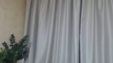 Mari online show from February 2025 05:05:02 PM