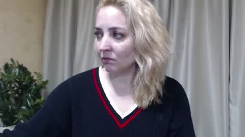 Mari online show from February 2026 02:18:02 AM