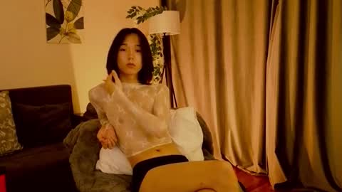 Snapshot of okerriella chatting on November 2025 01:22:01 PM Ami online show from November 2025 01:22:01 PM