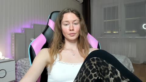            Welcome to my fans page  online show from March 2026 06:33:01 PM