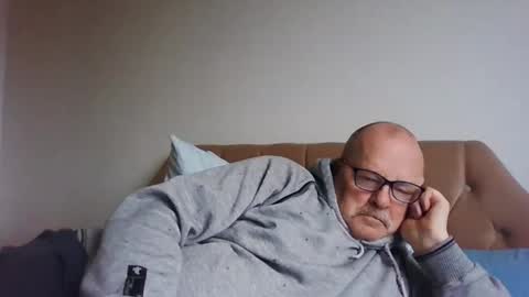 old_fkr online show from January 2025 10:22:01 AM