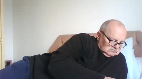 old_fkrr_ online show from September 2025 09:14:02 AM