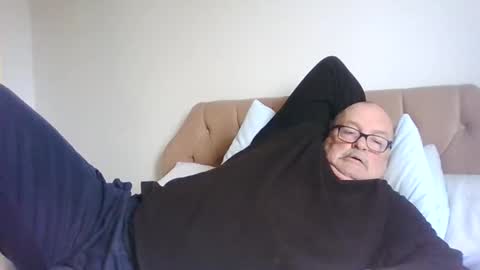 old_fkrr_ online show from October 2025 09:04:02 AM