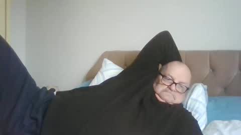 old_fkrr_ online show from December 2025 01:15:01 PM