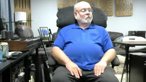 Snapshot of old_guy111 chatting on October 2025 01:58:02 AM old_guy111 online show from October 2025 01:58:02 AM