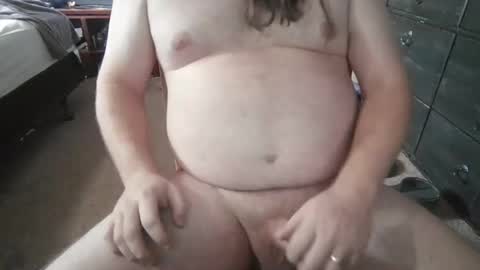 Oldballs402 online show from December 2025 06:58:01 PM