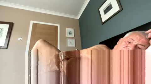 Snapshot of oldboy2024 chatting on April 2026 12:21:01 PM oldboy2024 online show from April 2026 12:21:01 PM