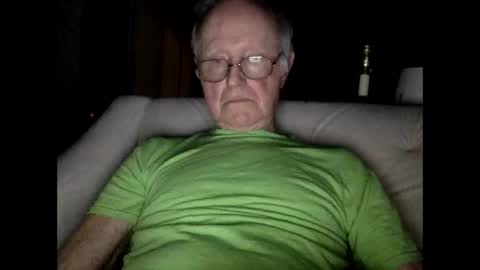 olderthandirt69 online show from December 2024 03:22:02 AM