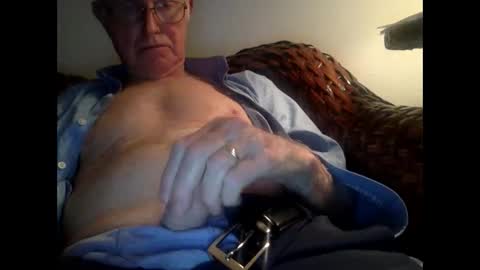 olderthandirt69 online show from January 2025 03:42:02 AM