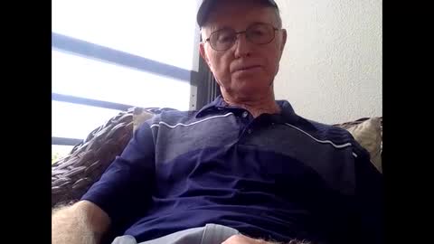 olderthandirt69 online show from March 2025 05:06:02 PM