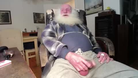 Snapshot of oldfucker9 chatting on November 2025 02:54:02 AM oldfucker9 online show from November 2025 02:54:02 AM