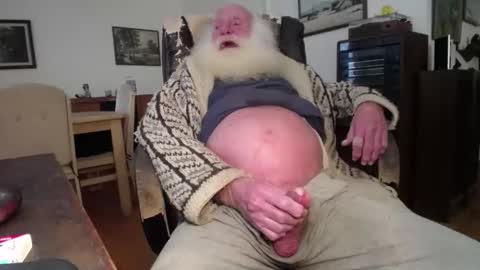 Snapshot of oldfucker9 chatting on December 2025 12:04:02 AM oldfucker9 online show from December 2025 12:04:02 AM