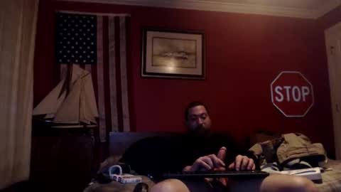 Snapshot of oldfuckus chatting on December 2025 03:36:02 AM oldfuckus online show from December 2025 03:36:02 AM