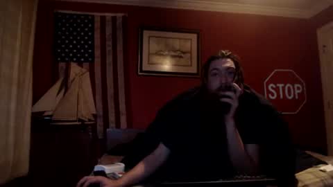 Snapshot of oldfuckus chatting on December 2025 10:18:02 PM oldfuckus online show from December 2025 10:18:02 PM