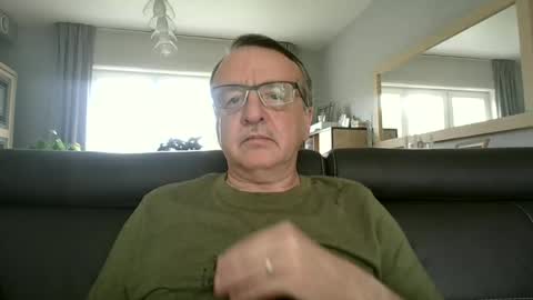 oldtimer160162493 online show from June 2026 12:26:02 PM