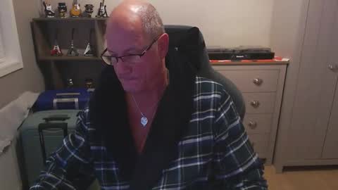 Snapshot of oldveteranuk chatting on September 2025 04:47:01 AM oldveteranuk online show from September 2025 04:47:01 AM