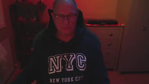 Snapshot of oldveteranuk chatting on November 2025 07:11:02 AM oldveteranuk online show from November 2025 07:11:02 AM