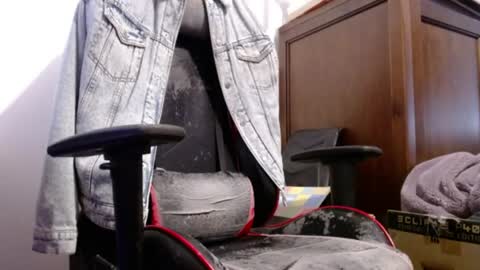 oldwolfman online show from July 2026 02:20:02 PM