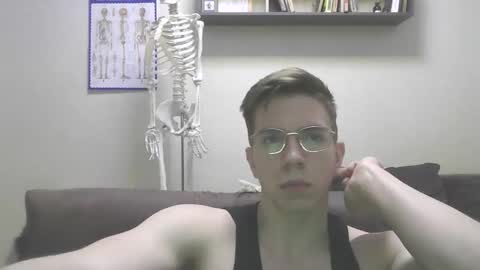 Snapshot of olegym21 chatting on February 2026 05:03:01 PM olegym21 online show from February 2026 05:03:01 PM