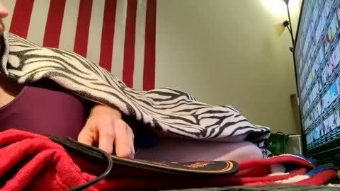 Laura online show from September 2025 04:00:01 AM