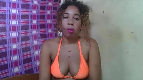 olinaa online show from April 2026 06:20:01 PM