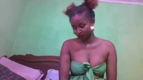 olinah610 online show from October 2025 08:51:01 AM