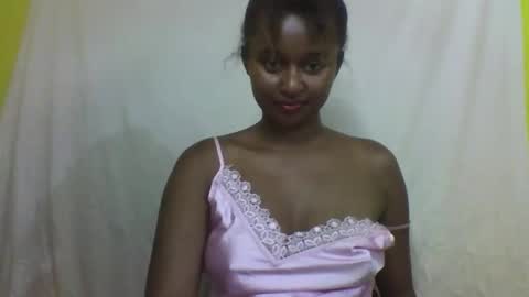 olinah610 online show from January 2026 05:39:01 PM