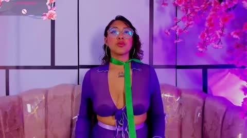 Snapshot of olivejoness_ chatting on September 2025 04:13:02 AM olive online show from September 2025 04:13:02 AM