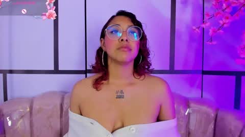 Snapshot of olivejoness_ chatting on September 2025 05:53:02 AM olive online show from September 2025 05:53:02 AM