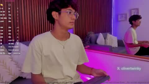oliver20__ online show from May 2026 10:39:02 PM