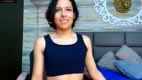 Snapshot of oliver__brown chatting on November 2025 11:36:02 PM Oliver online show from November 2025 11:36:02 PM