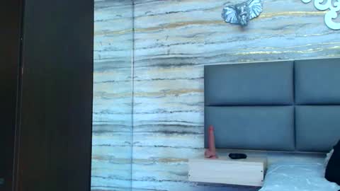 Snapshot of oliver__brown chatting on December 2025 12:18:02 AM Oliver online show from December 2025 12:18:02 AM