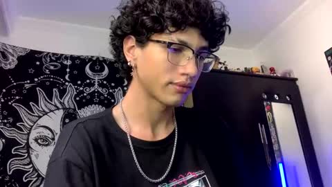 Oliver fast online show from October 2025 04:19:01 PM