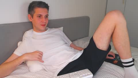 Oliver online show from November 2025 05:35:01 PM