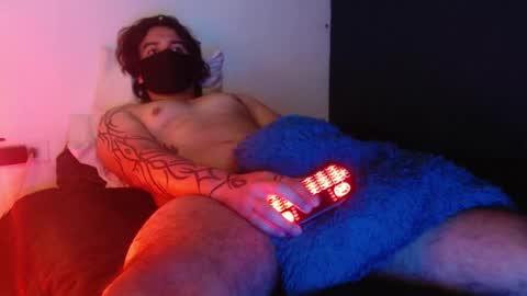 Snapshot of oliver_laid_2023 chatting on December 2024 06:01:02 PM oliver_laid_2023 online show from December 2024 06:01:02 PM