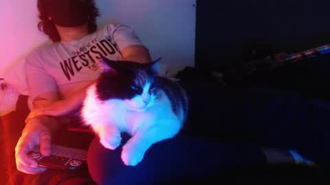 Snapshot of oliver_laid_2023 chatting on December 2024 01:14:01 AM oliver_laid_2023 online show from December 2024 01:14:01 AM