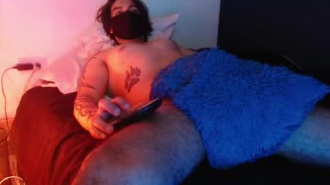 Snapshot of oliver_laid_2023 chatting on December 2024 05:02:01 AM oliver_laid_2023 online show from December 2024 05:02:01 AM