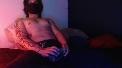 Snapshot of oliver_laid_2023 chatting on January 2025 06:24:02 AM oliver_laid_2023 online show from January 2025 06:24:02 AM