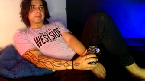 Snapshot of oliver_laid_2023 chatting on January 2025 06:03:01 AM oliver_laid_2023 online show from January 2025 06:03:01 AM