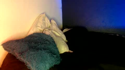 Snapshot of oliver_laid_2023 chatting on January 2025 02:02:01 PM oliver_laid_2023 online show from January 2025 02:02:01 PM