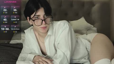 Snapshot of oliver_star_boy chatting on February 2026 05:41:01 PM oliver online show from February 2026 05:41:01 PM