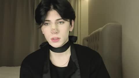 Snapshot of oliver_star_boy chatting on February 2026 04:27:02 PM oliver online show from February 2026 04:27:02 PM