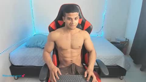 Snapshot of oliver_thompsson chatting on March 2026 03:30:02 AM oliver thompsson online show from March 2026 03:30:02 AM