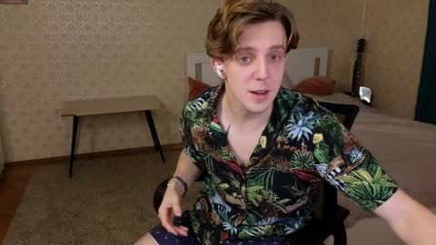 Oliver Evans online show from December 2024 01:03:01 AM