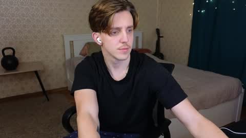 Oliver Evans online show from December 2024 12:02:02 AM