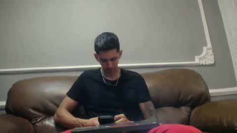 Oliver bennet online show from September 2025 12:16:01 PM